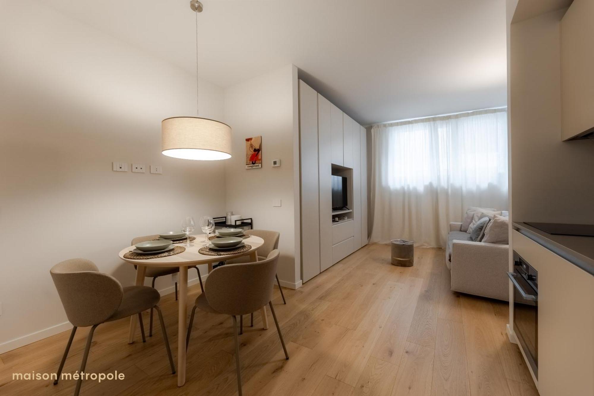 Chinatown Luxe, Garden Apartment